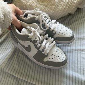 Air Jordan 1 Lows, “White Woof Gray”